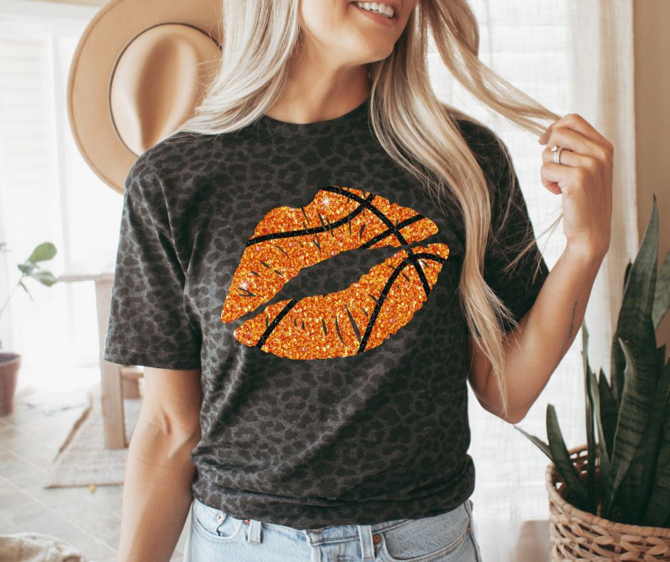 Basketball Kiss (faux sequins/glitter) - DTF